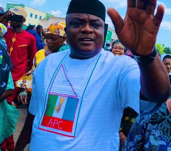 Oyo APC Mourns: State Chairman Barr. Isaac Ajiboye Omodewu Dies in U.S.