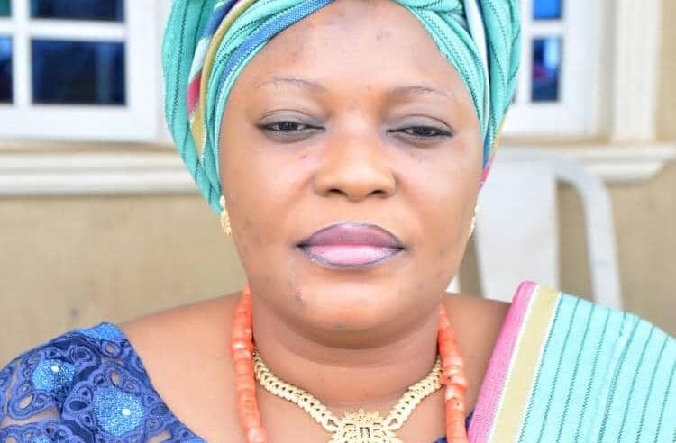 Agbaje Condoles with Okere of Sakiland Over Loss of Olori Waliyat Abimbola