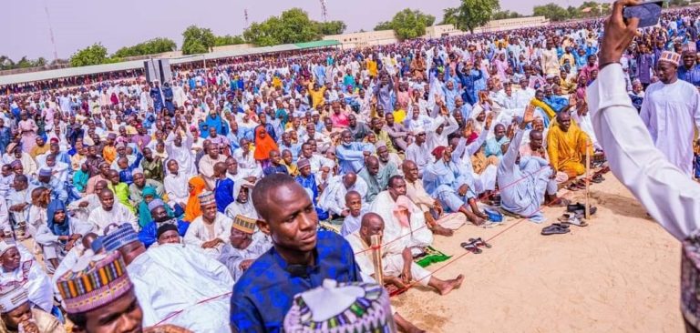 FG Declares March 31 and April 1 Public Holidays for Eid-el-Fitr Celebration