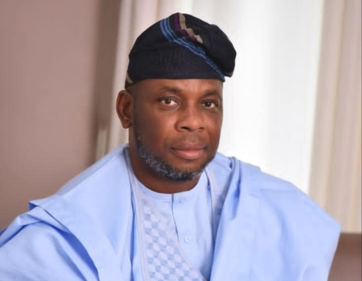 Barr Akeem Agbaje Felicitates Engr Idris Adeoye on His Birthday