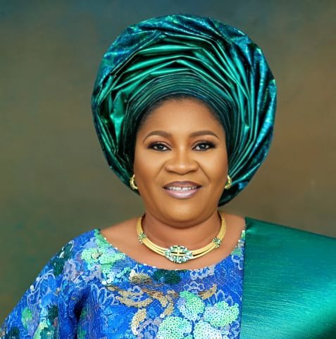 Barr Akeem Agbaje Congratulates Chief Mrs Ogunesan at 61