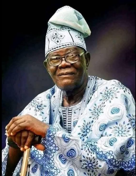 Arisekola-Alao Commiserates with Prof Adeolu Akande on the Passing of His Father, Pa Amos Adetunji Akande