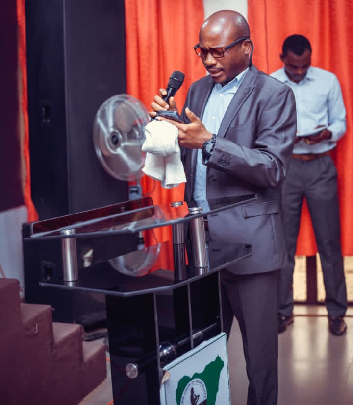 NUJ President Applauds Akinleye Akinkunmi Segun Bishop’s Dedication to Barr Akeem Agbaje