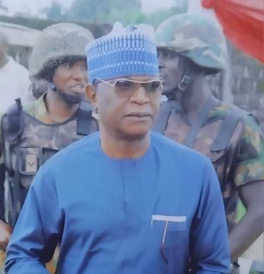 Barr Akeem Agbaje Celebrates Sen Brimo Yusuf at 80