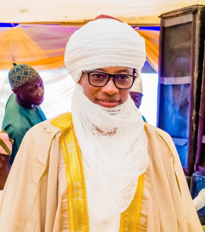Barr Akeem Agbaje Congratulates Alhaji Akeem Akogun on His Installation as Aare Adini of Quadiriyah of Ibadanland