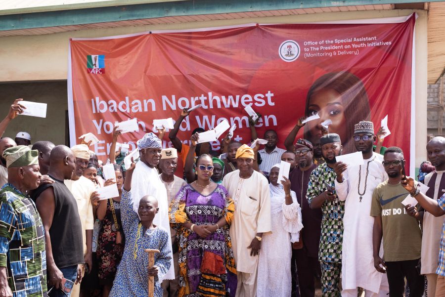 Dr Titilope Gbadamosi advances President Tinubu’s Renewed Hope Agenda with youth, women empowerment in Ibadan North West