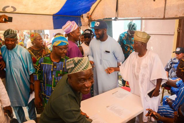 Arisekola-Alao’s Land Empowerment Initiative Redefines Party Welfare, Earns Oloore 1 Recognition