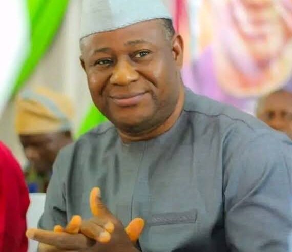 Barr Akeem Agbaje Felicitates Hon Segun Odebunmi Bunvic on His Birthday