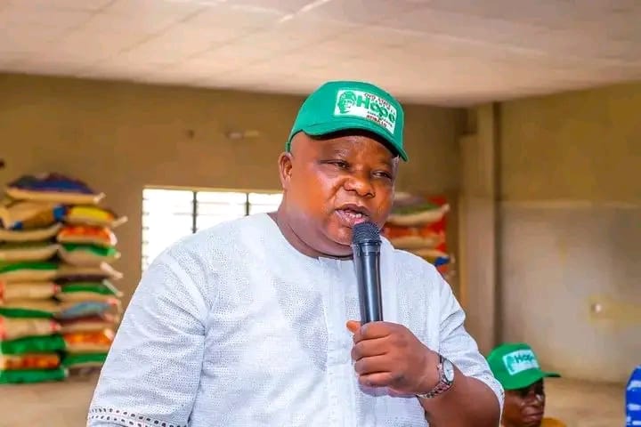 Leadership Rooted in Service: AWA Celebrates Former Oyo Speaker Asimiyu Alarape on Birthday