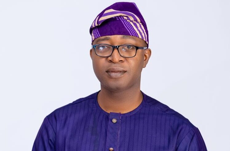 ‎Ramadan and Lent: Hon Abolaji Abayomi Urges Spiritual Reflection and Charity