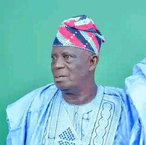 ‎Oyo Guber Aspirant, Barr Akeem Agbaje Prays for Repose of Pa Sunday Elegbede, Consoles Progressive Family