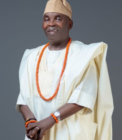‎Barr Akeem Agbaje Celebrates Hon Lasun Odebunmi at 70