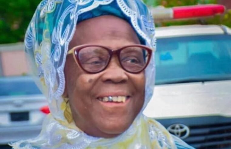 Arisekola Alao Commiserates with APC Nat’l Secretary, Sen. Ajibola Basiru Over Mother’s Passing