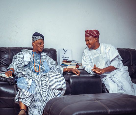 ‎Agbaje Celebrates Olubadan at 82